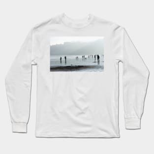 Light across the south Bay, Scarborough - Yorkshire, UK Long Sleeve T-Shirt